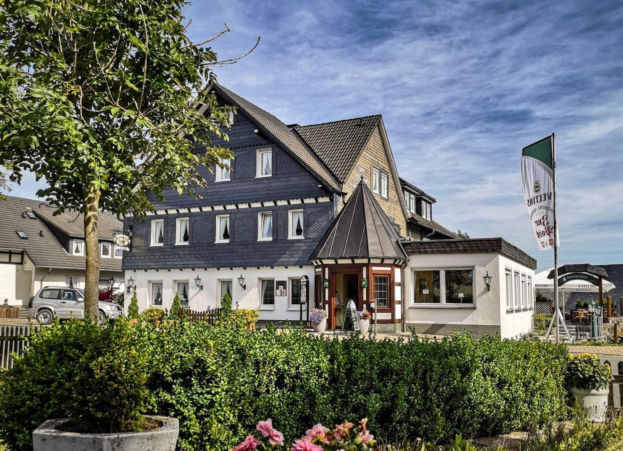 Landhotel Gasthof Zur Post Langewiese Extérieur photo
